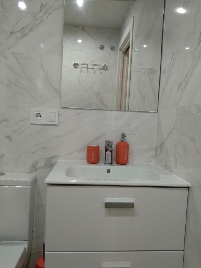 Apartamento En Primera Linea ตอร์ร็อกซ์ ภายนอก รูปภาพ